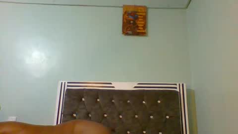 Snapshot of sexyvivy chatting on February 4, 7:18 am VIVIAN online show from February 4, 7:18 am
