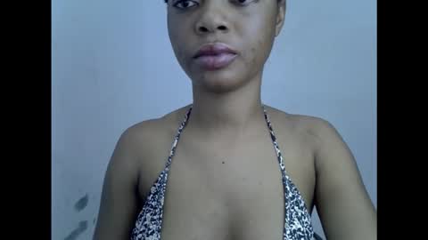 sexyxpeach online show from March 3, 10:38 pm