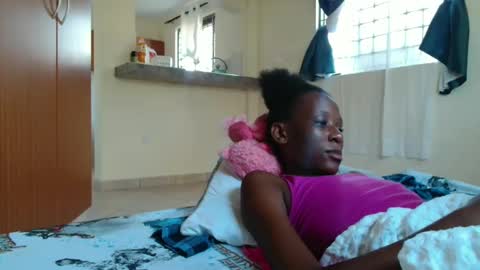Snapshot of sexyy_janey chatting on January 19, 8:29 am Janey online show from January 19, 8:29 am