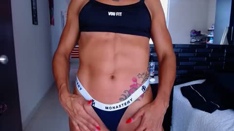 sexyycutedoll online show from September 27, 3:19 pm