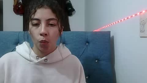 shadow_velvet online show from November 22, 4:15 am