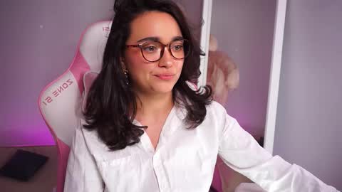 Lily  online show from November 18, 3:57 pm