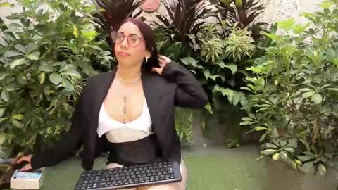 shaidy_scott online show from February 2, 11:40 am