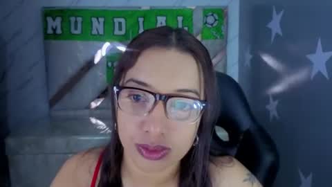 Shaira online show from July 14, 7:40 pm