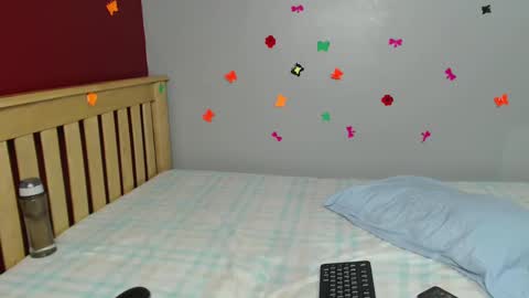 shaky xxx online show from January 15, 8:37 pm