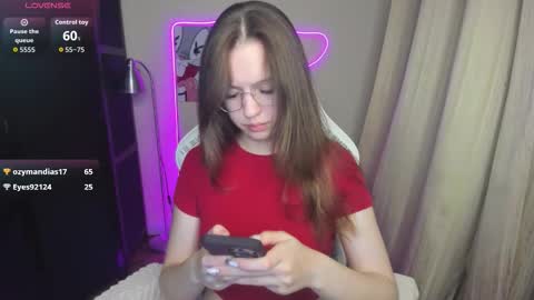 Snapshot of shalinamontana chatting on September 27, 5:09 pm Vivian online show from September 27, 5:09 pm