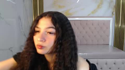 Shalon  online show from December 5, 1:17 pm