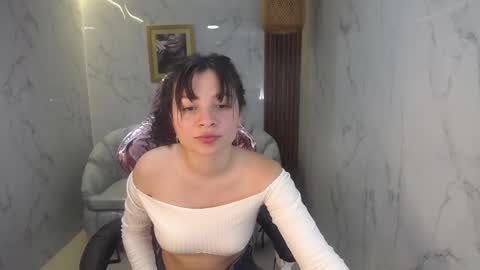 Shalon  online show from February 19, 11:25 pm