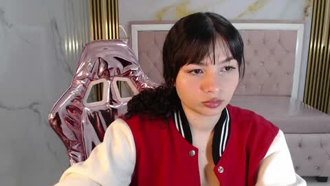 Shalon  online show from January 27, 2:24 pm