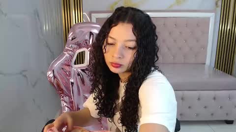 Shalon  online show from December 17, 1:05 pm