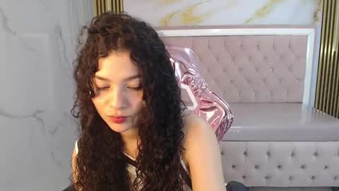 Shalon  online show from December 9, 1:02 pm