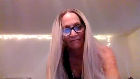Shaman Woman online show from October 6, 4:23 pm