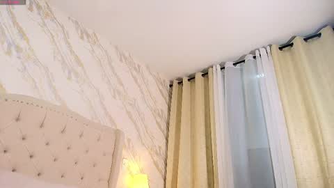 Snapshot of shanell__hott chatting on October 30, 5:10 am shanell online show from October 30, 5:10 am