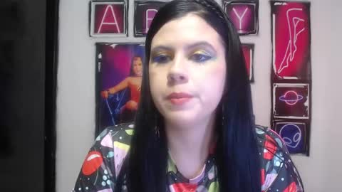 Shanell Moore online show from December 6, 7:11 pm