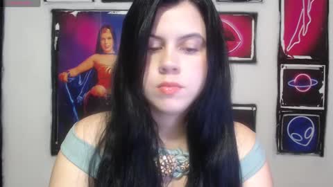 Shanell Moore online show from December 30, 8:25 pm
