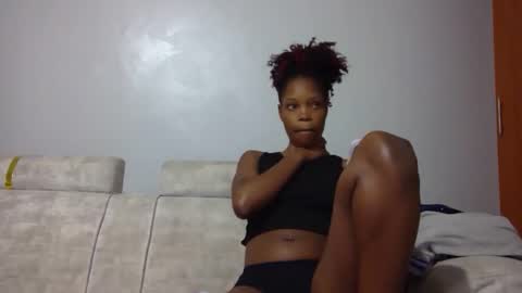 shania_sleigh online show from January 7, 6:03 pm
