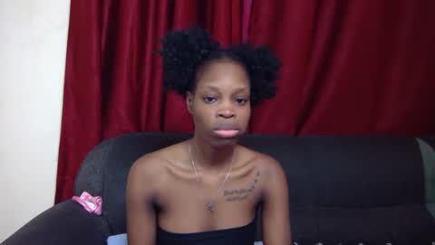 shania_sleigh online show from December 13, 9:58 am