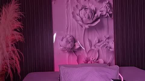 ShaniaDaniels online show from February 16, 11:04 pm