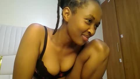 shanizz online show from February 21, 3:56 am