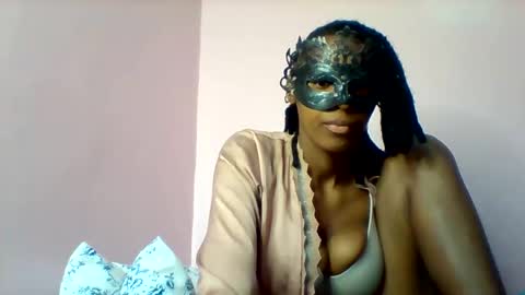 shanizz online show from February 5, 7:28 pm