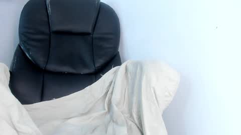 Snapshot of shanntal__ chatting on October 9, 10:03 pm Shanntal  online show from October 9, 10:03 pm