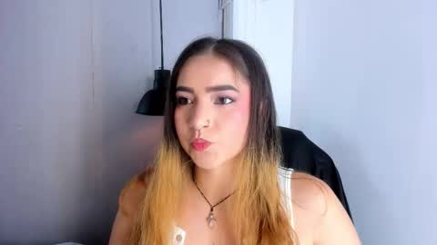 Snapshot of shanntal__ chatting on October 6, 7:29 pm Shanntal  online show from October 6, 7:29 pm