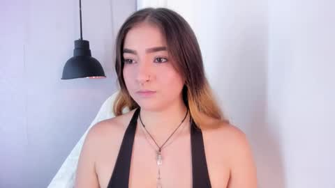 Snapshot of shanntal__ chatting on September 29, 7:52 pm Shanntal  online show from September 29, 7:52 pm