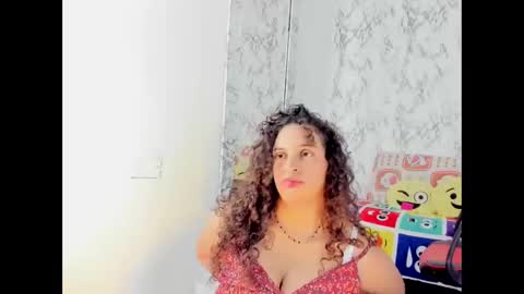 shanom01 online show from June 4, 1:26 pm