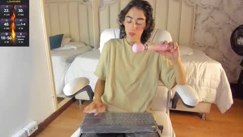 Shantal online show from November 5, 3:23 am