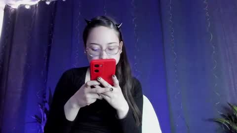 Cat-FOLLOWME and we talk IGshantal cerezo online show from January 9, 7:50 pm