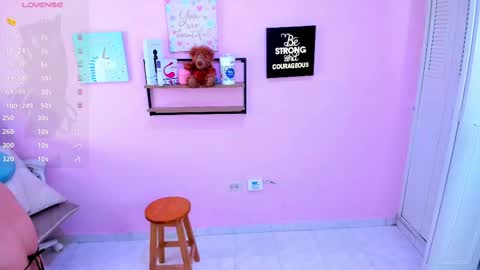 shantals online show from October 17, 11:08 pm