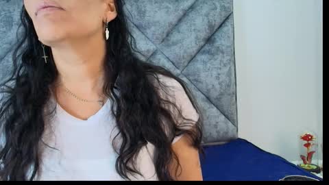 shantey online show from November 28, 1:03 pm