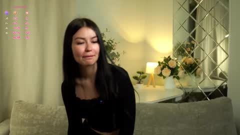 Ellysa and Mila online show from February 2, 1:15 am