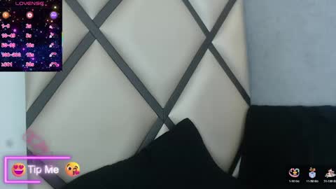 Sharell  online show from May 23, 3:43 pm