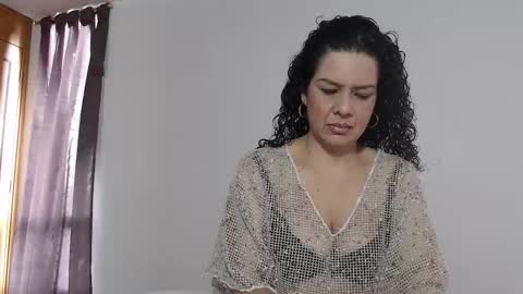 Snapshot of sharickleon11 chatting on February 9, 8:56 pm sharickleon11 online show from February 9, 8:56 pm