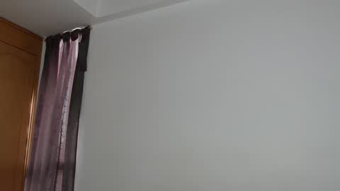 Snapshot of sharickleon11 chatting on February 7, 10:20 pm sharickleon11 online show from February 7, 10:20 pm