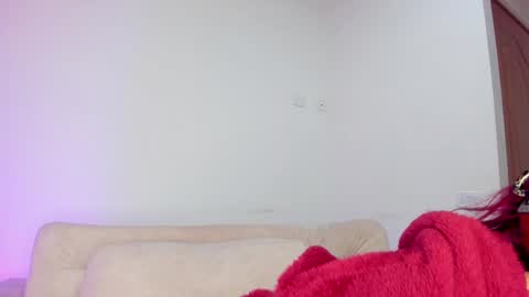 Hi fiends ---- I usually start online from Monday to Friday from 1000 am Saturdays and Sundays at 600 am Colombia time online show from January 4, 11:33 am