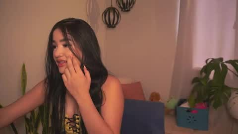 Sharlotte online show from March 3, 7:20 pm