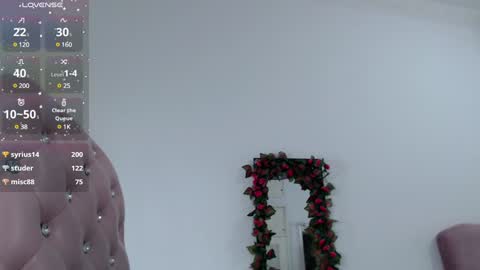 sharlotte  online show from December 11, 2:52 am