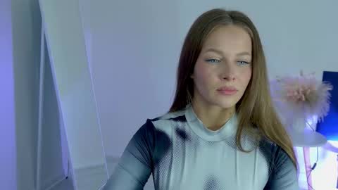 Sue online show from November 5, 11:15 am