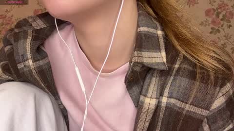 Shay online show from April 4, 12:04 pm