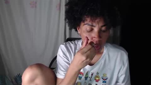 Shayna online show from December 7, 3:58 am