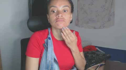 Shayna online show from March 15, 3:19 am