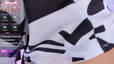 Shayra online show from October 2, 11:59 am