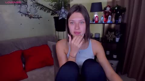 Snapshot of sheillatyler chatting on January 10, 7:25 am Alexis online show from January 10, 7:25 am