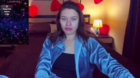 Snapshot of sheillatyler chatting on February 18, 5:31 am Alexis online show from February 18, 5:31 am