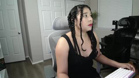 sheilyn_smith online show from September 19, 10:03 am