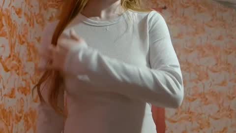 Erika online show from October 31, 1:07 am