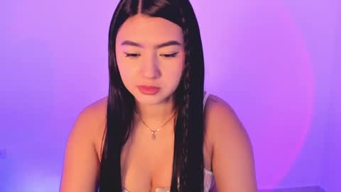 Snapshot of shelly_rohades chatting on October 14, 1:30 am online show from October 14, 1:30 am