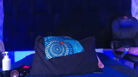 Snapshot of shelsy_loreds chatting on September 29, 12:21 pm Shelsy online show from September 29, 12:21 pm